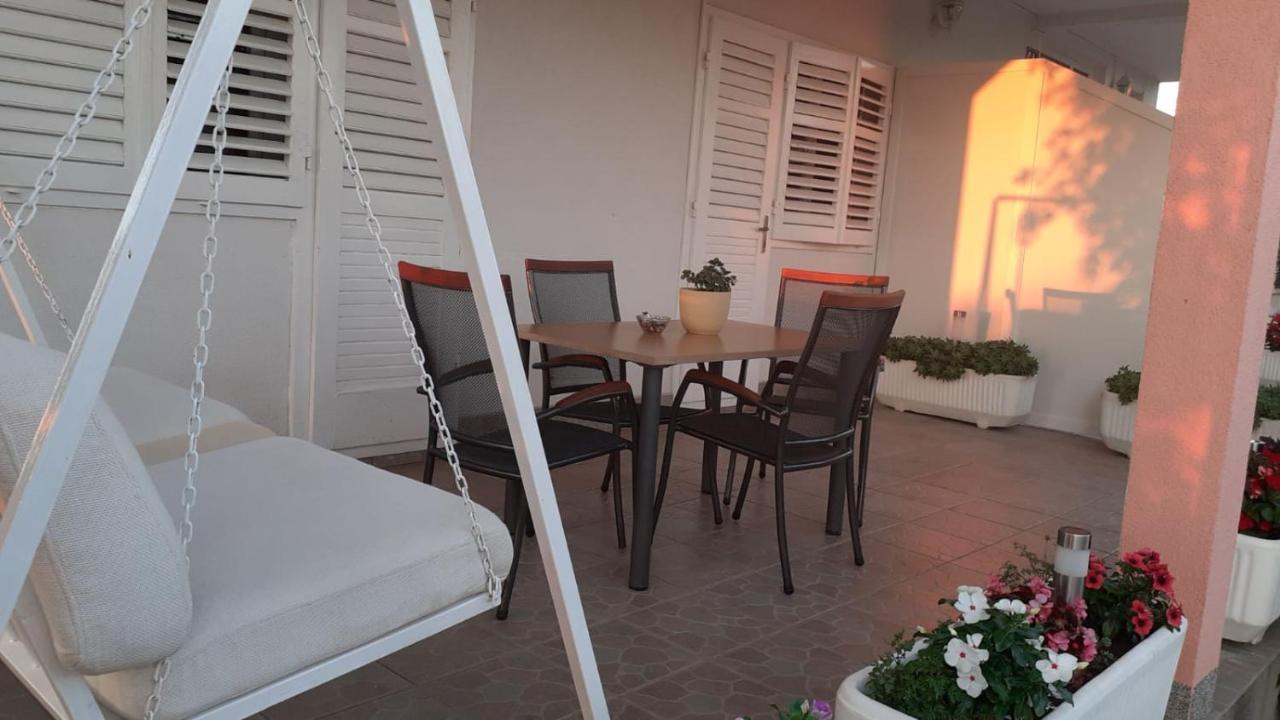 Apartment Viki Lozovac Εξωτερικό φωτογραφία