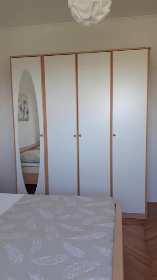 Apartment Viki Lozovac Εξωτερικό φωτογραφία
