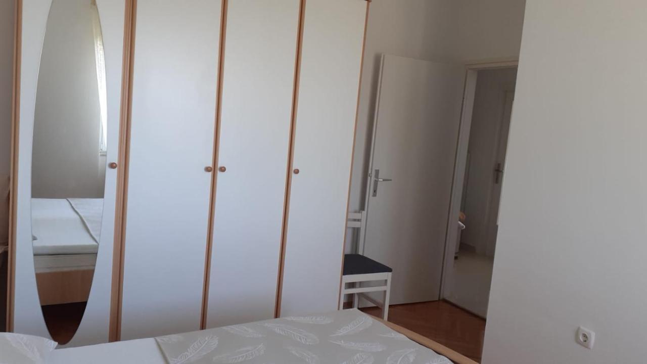 Apartment Viki Lozovac Εξωτερικό φωτογραφία