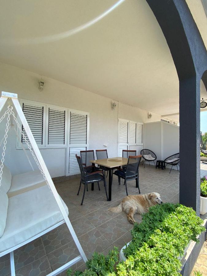 Apartment Viki Lozovac Εξωτερικό φωτογραφία