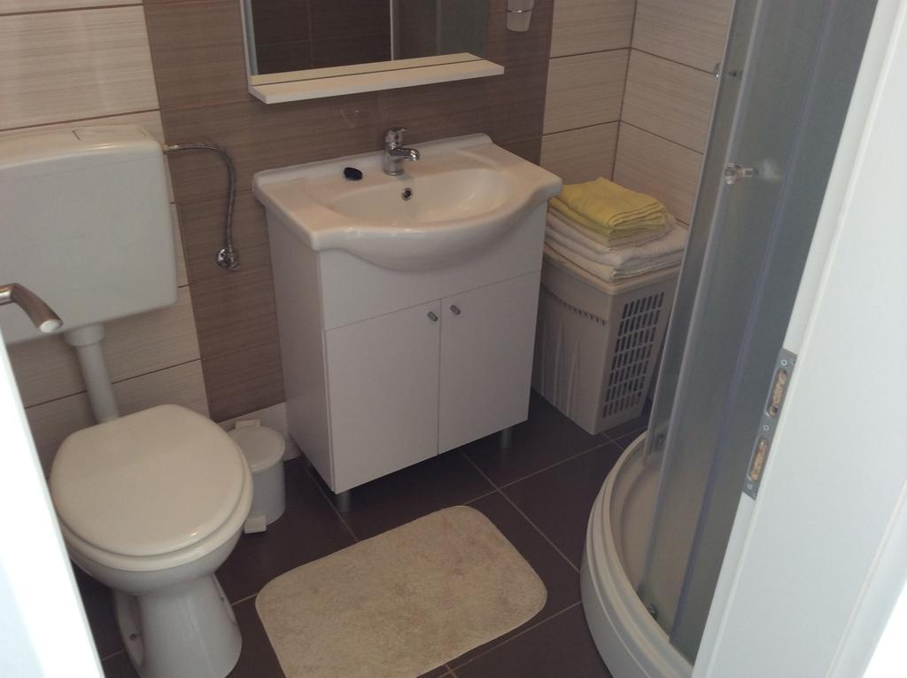 Apartment Viki Lozovac Δωμάτιο φωτογραφία