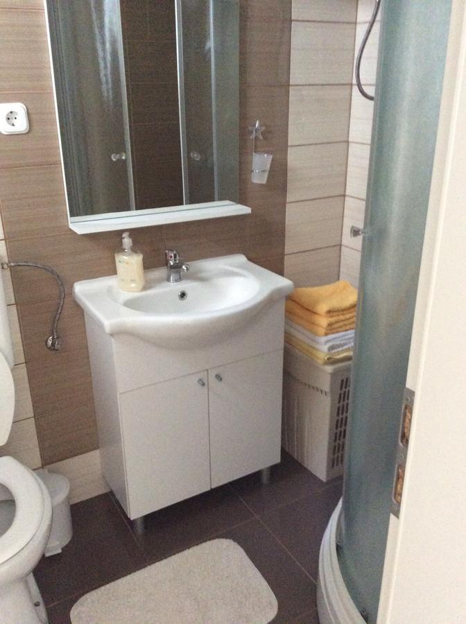 Apartment Viki Lozovac Εξωτερικό φωτογραφία
